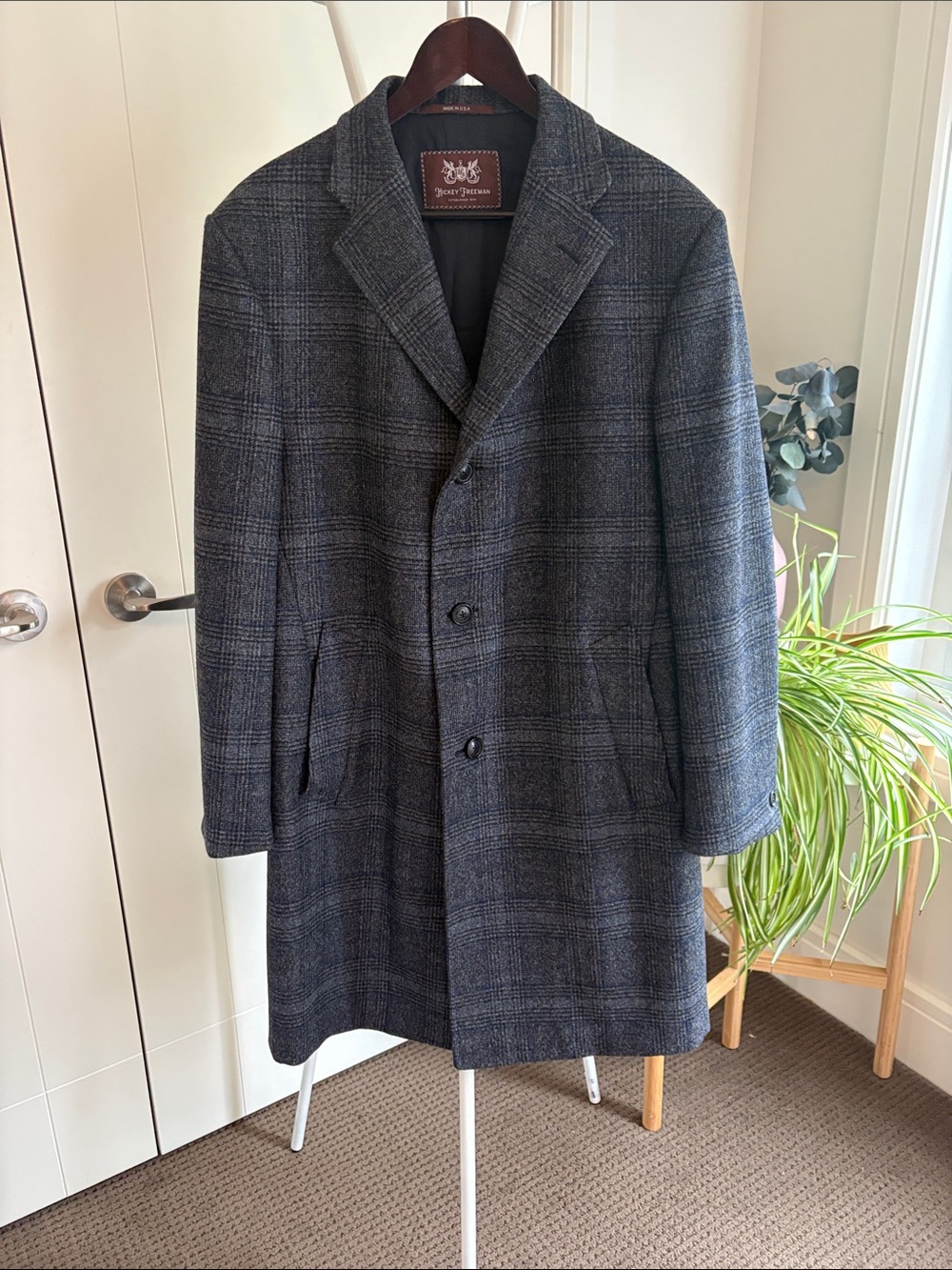 Hickey Freeman Men's Charcoal Plaid Wool Pea Coat
